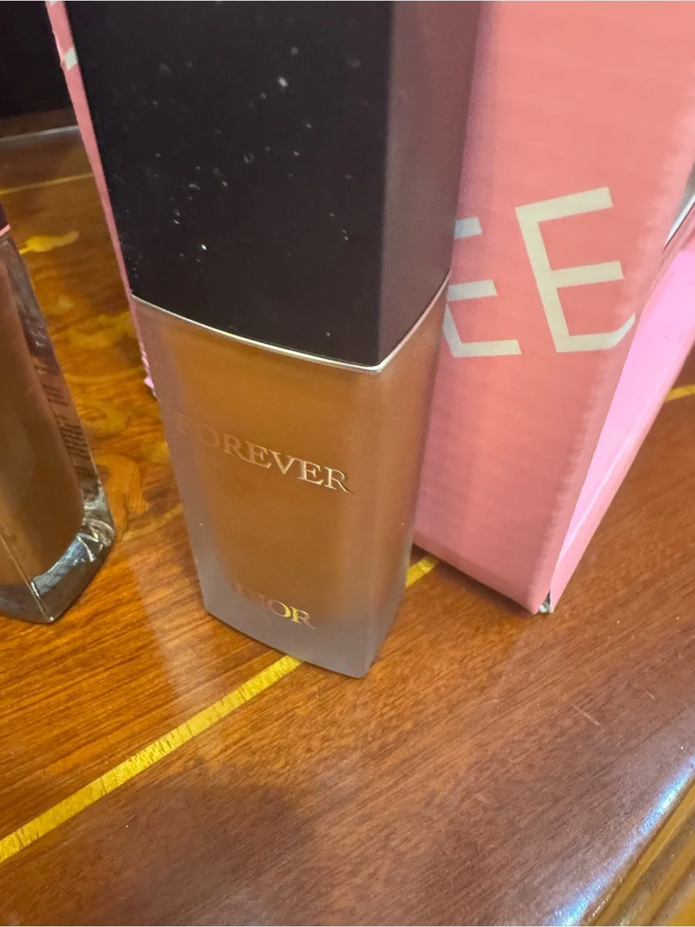 CD Bronze Liquid Foundation - Deep Tan